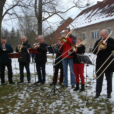 Die Musik strotzt der Kälte, 2012
