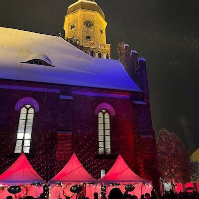 Kreuzkirche zum Adventsmarkt, Dezember 2022