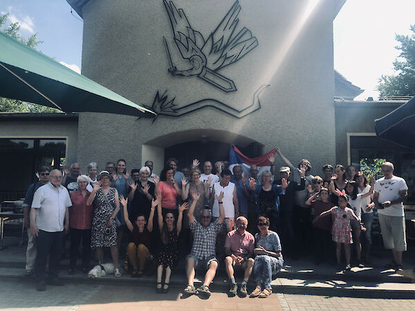 Gruppenfoto mit der Partnergemeinde